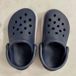 Toddler Off Court Crocs size 8